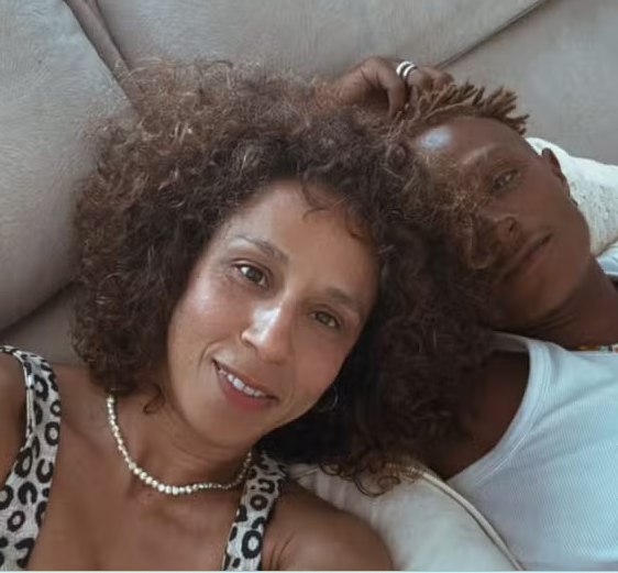 Thalita Carauta e Tay O'hanna  por Reprodução