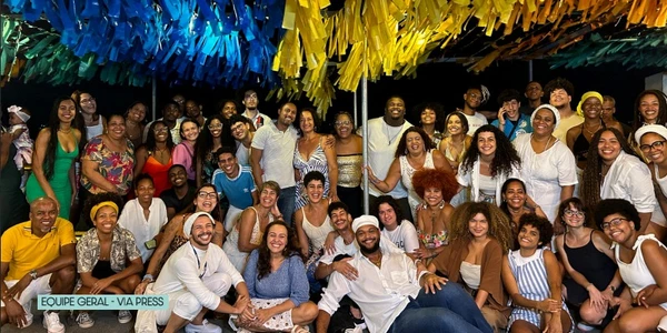 Equipe geral da Via Press Comunicação   por Divulgação
