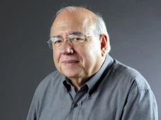 Imagem - Escritor Luis Fernando Verissimo morre aos 88 anos em Porto Alegre