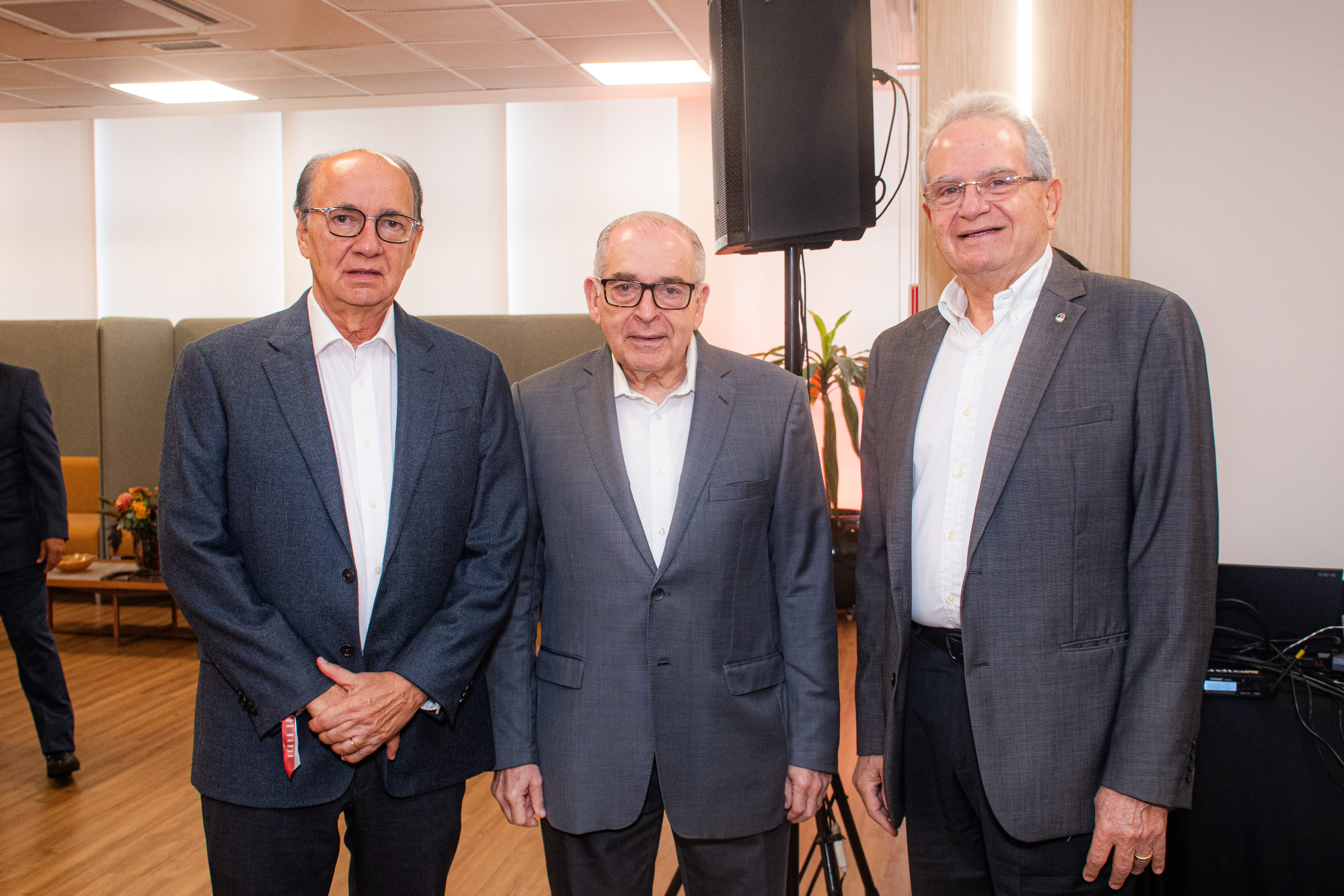 Alberto Nunes, Antonio Carlos Magalhães Júnior e Antonio Tawil por Lucas Assis