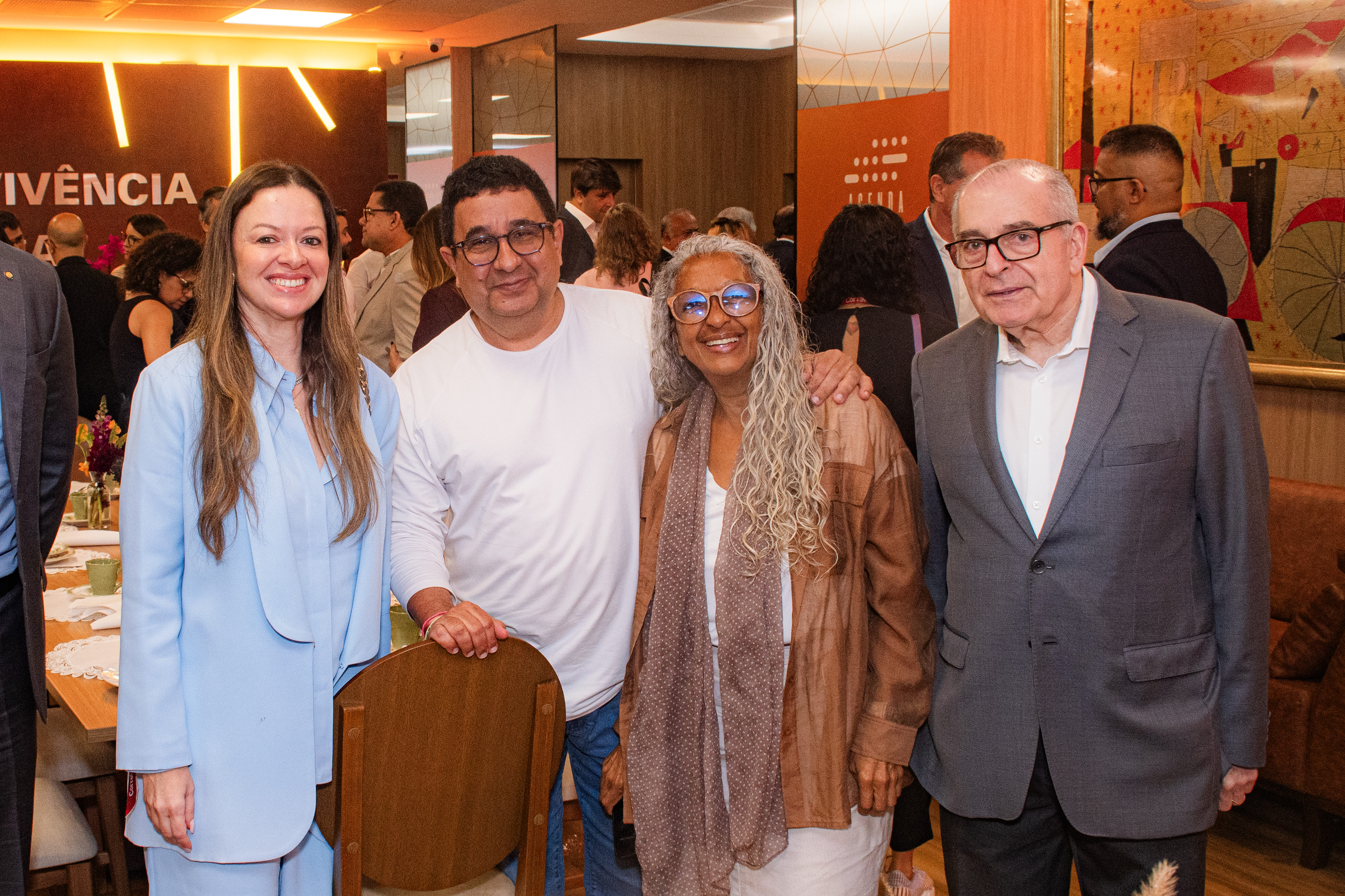 Isabela Suarez, Jorge Cajazeira, Linda Bezerra e Antonio Carlos Magalhães Júnior por Lucas Assis