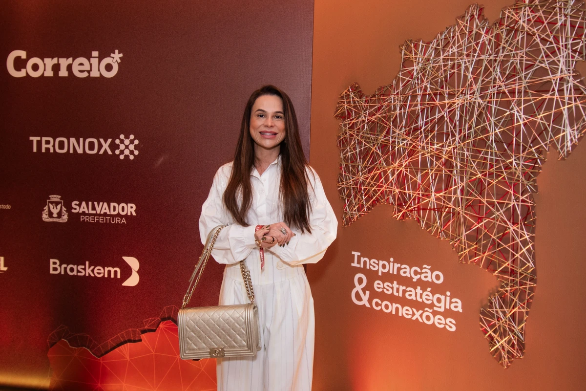 Roberta Carneiro por Lucas Assis