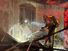 Imagem - Cinco homens morrem após incêndio em casa de recuperação para dependentes químicos