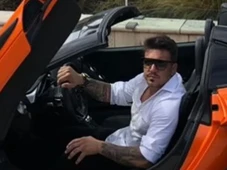 Imagem - Ex-piloto da Fórmula 1 e ex-Globo: quem é Tarso Marques, preso por receptação de veículo de luxo