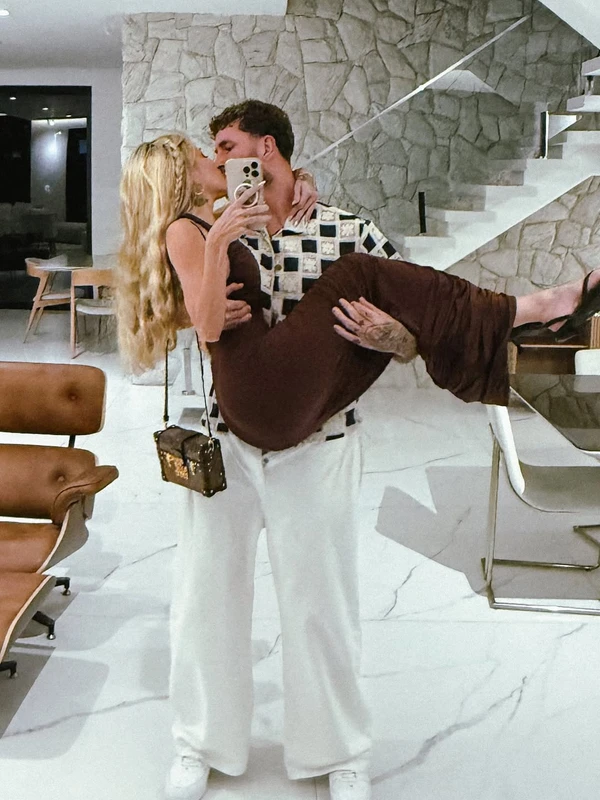 Karoline Lima e Léo Pereira por Reprodução/Instagram