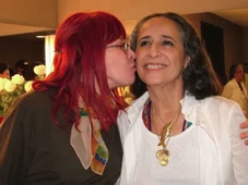 Imagem - Maria Bethânia revela música inédita deixada por Rita Lee antes de morrer; canção estará em turnê