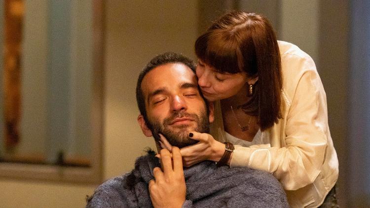 Afonso em "Vale Tudo" por Reprodução/TV Globo
