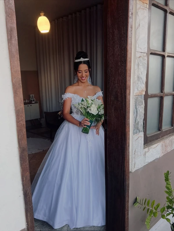 Ana Alice no casamento por Reprodução/Instagram