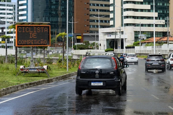 Haverá placas, painéis luminosos e reforço de agentes às terças e quintas-feiras, das 4h às 6h por Jefferson Peixoto/ Secom PMS