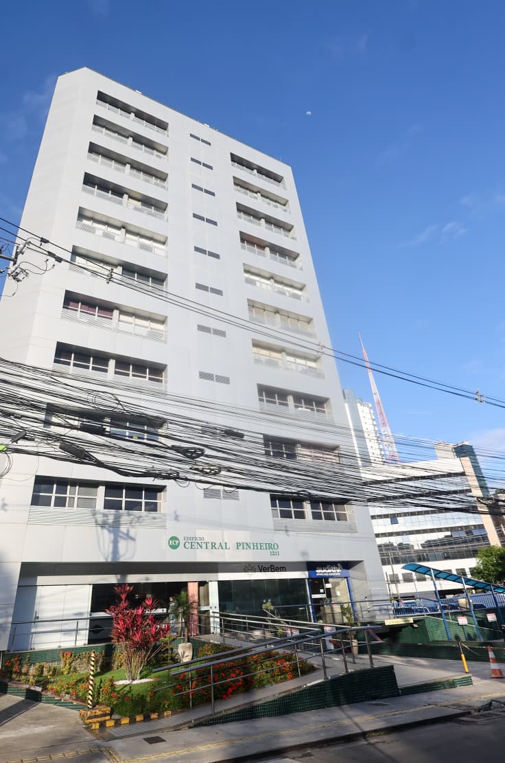 Prédio onde fica a sede do União Brasil em Salvador atingido por bala perdida por Marina Silva/CORREIO