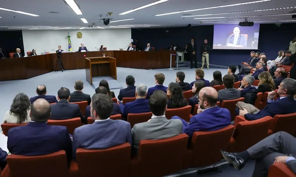 1º dia de julgamento no STF nesta terça-feira (2)
