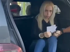 Imagem - Mulher é presa na Paralela acusada de perseguir colega de faculdade
