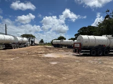 Imagem - Carretas de empresas ligadas ao PCC começam a deixar posto de combustível na Bahia