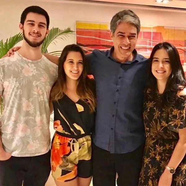 Filhos de William Bonner e Fátima Bernardes seguem carreiras próprias e longe dos holofotes por Reprodução
