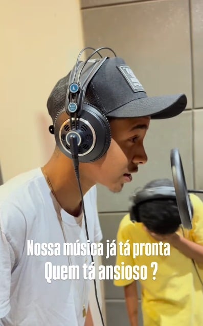 Irmãos publicavam vídeos cantando nas redes  por Reprodução / Redes sociais 