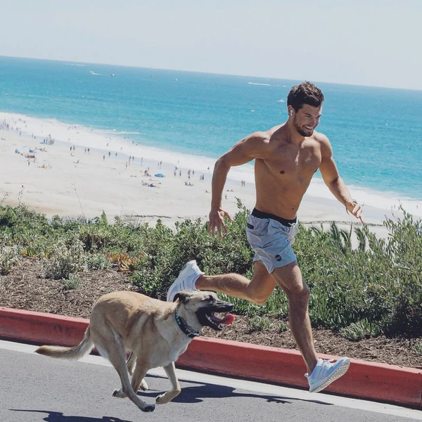 Jackson Michie  por Reprodução/Instagram