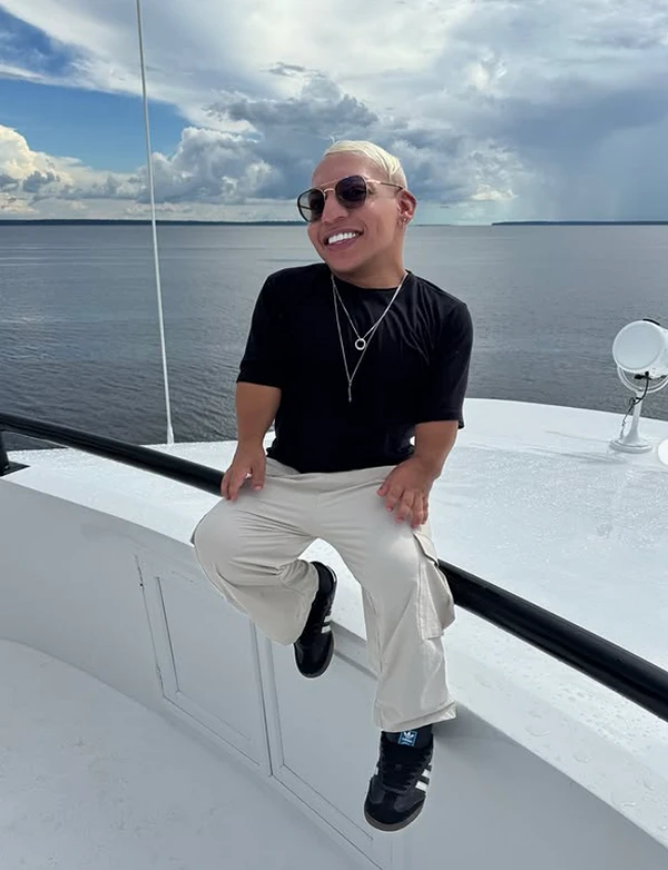 Tokinho é ator, humorista e influencer por Reprodução / Instagram