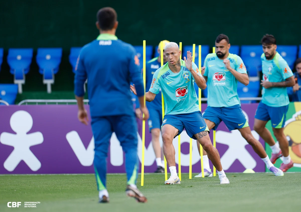 Treino da Seleção Brasileira na Granja Comary (2/9) por Rafael Ribiro/CBF