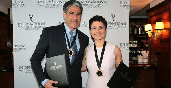 William Bonner e Sandra Annenberg por Reprodução