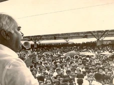 Imagem - Craque em improvisar nos palanques, ACM completaria hoje 98 anos se estivesse vivo