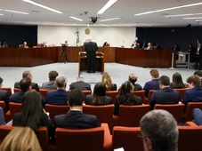 Imagem - STF tem 2° dia de julgamento do golpe com defesa de Bolsonaro e outros réus