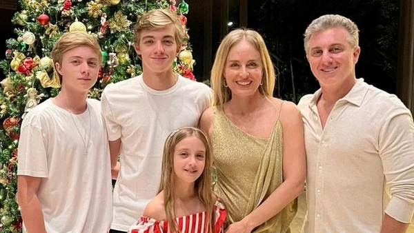 Angélica surpreendeu ao compartilhar uma "regra sagrada" na sua casa por Reprodução/Instagram