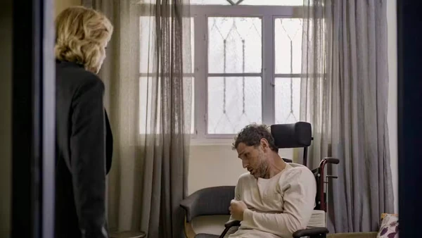 Odete Roitman e Leonardo por Reprodução/TV Globo