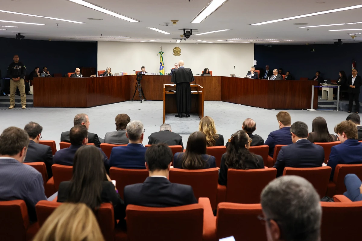 Primeiro dia de julgamento