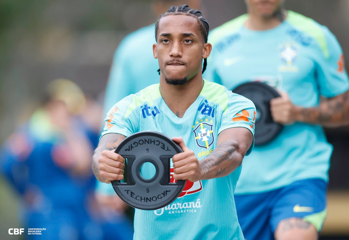 Seleção treinou na Granja Comary por Rafael Ribeiro/CBF