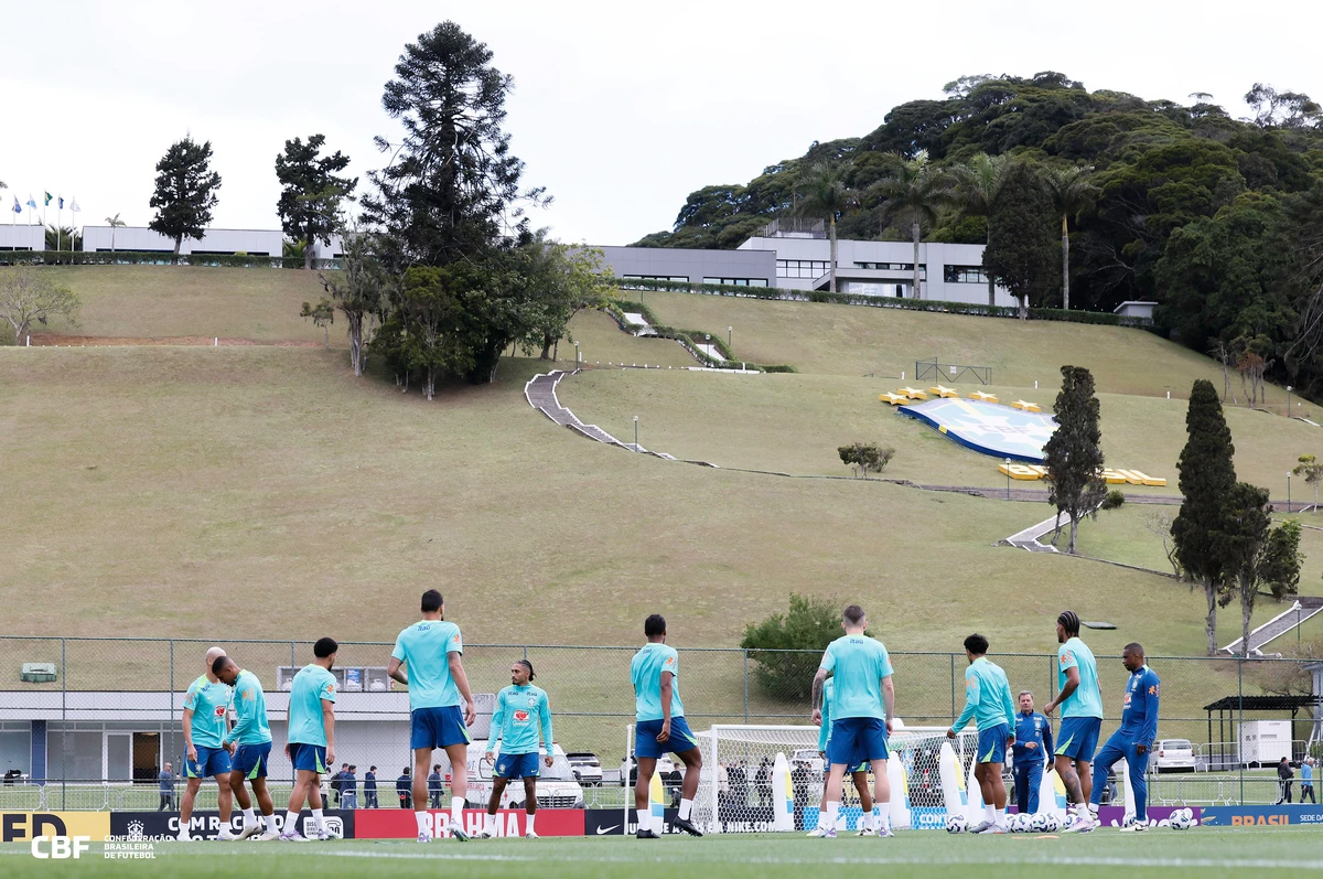 Seleção treinou na Granja Comary por Rafael Ribeiro/CBF