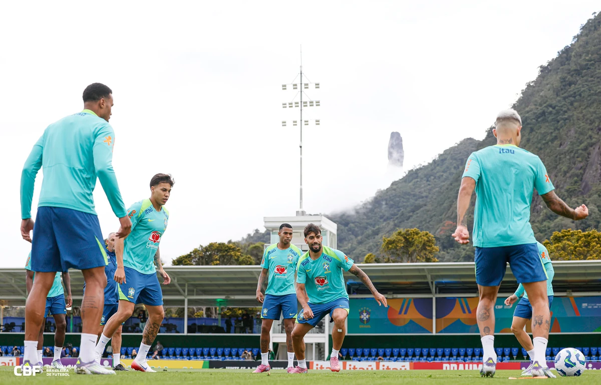 Treino da Seleção Brasileira por Rafael Ribeiro/CBF