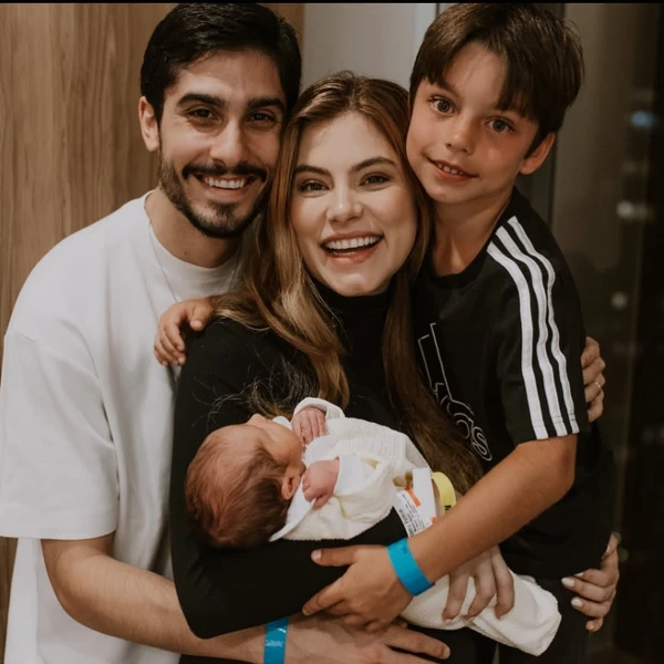 Bruna Hamú e Allison Valentim por Reprodução/Instagram