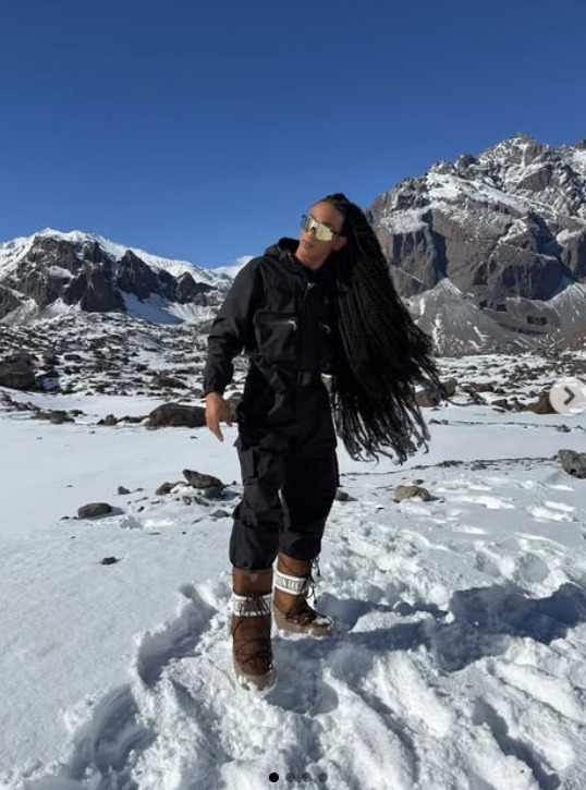 Influencer compartilhava fotos de viagens e dia a dia nas redes sociais  por Reprodução / Redes sociais 