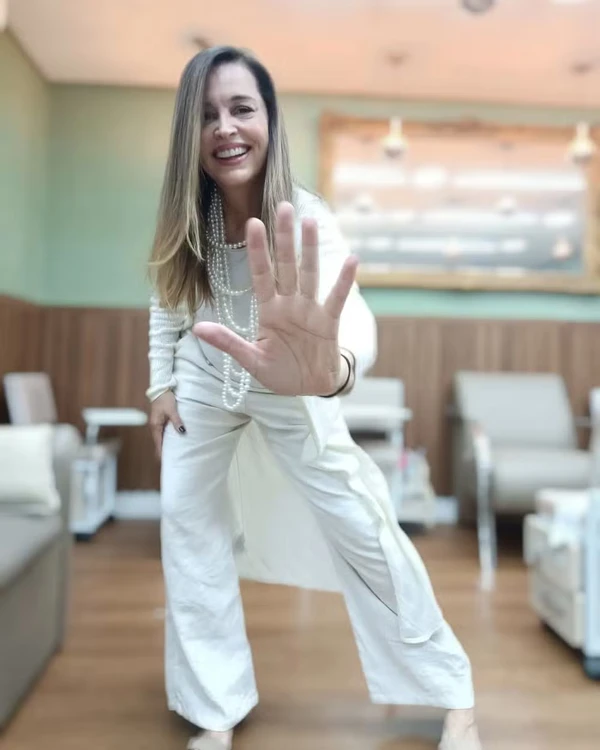 Suzy Rêgo por Reprodução
