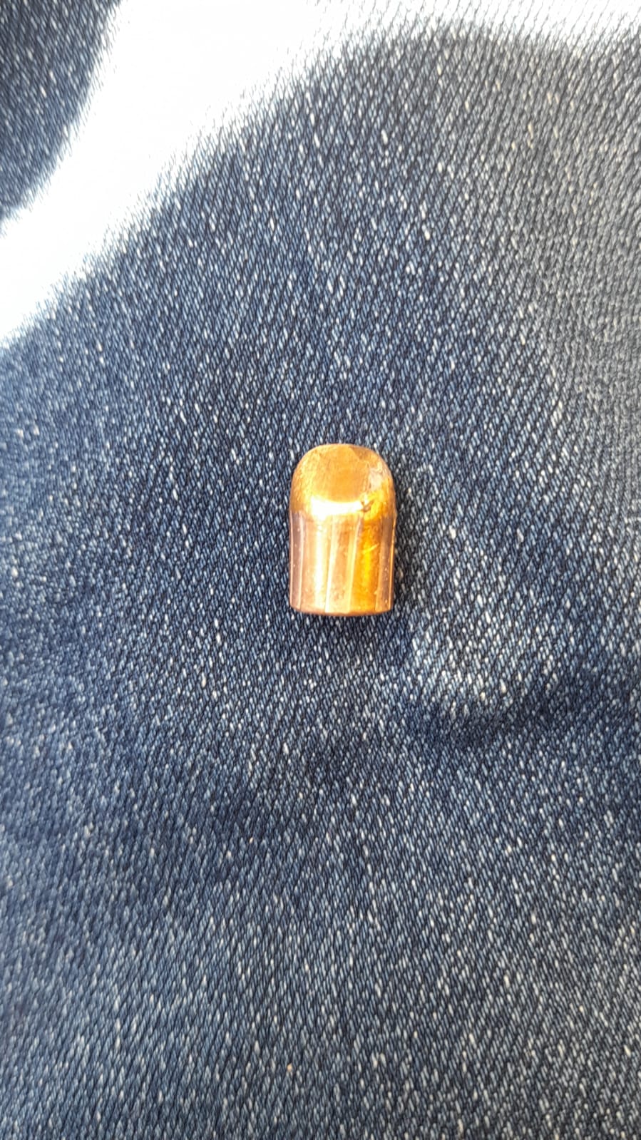 Bala perdida atinge carro de narrador esportivo em Salvador por Acervo pessoal