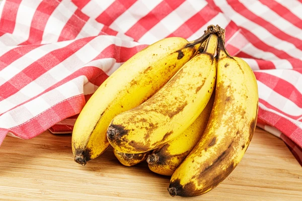 Banana madura pode fazer mal à saúde por Shutterstock