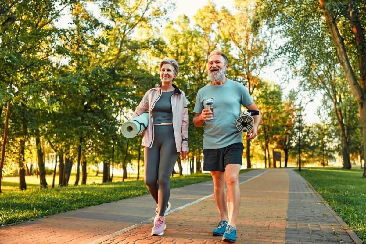 A maioria das doenças cardiovasculares podem ser evitadas com bons hábitos (Imagem: Harbucks | Shutterstock) 