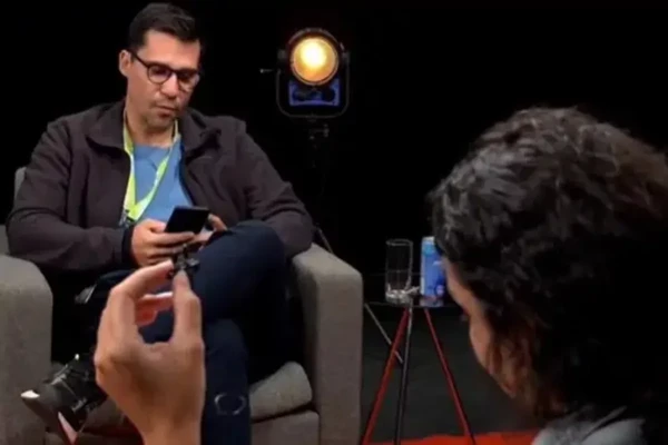 Imagens dos bastidores de outro programa do Grupo Globo 'invadiram' a novela por Reprodução