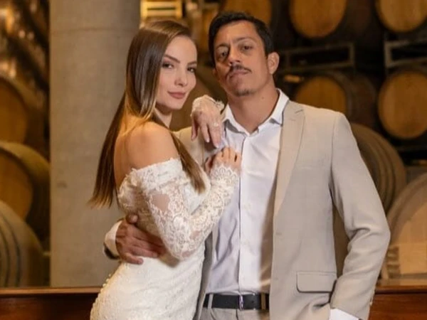 Renato Albani e Juliana Fructuozo por Reprodução