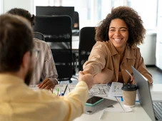 Imagem - 4 signos podem sair do emprego este mês; entenda por quê