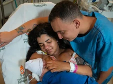 Imagem - FOTOS: João Gomes mostra primeiro encontro do filho mais velho com o novo irmão