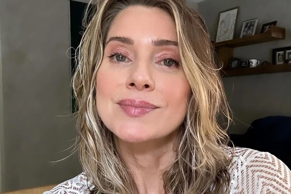 Letícia Spiller por Reprodução