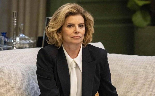 Odete Roitman (Debora Bloch) em 