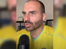 Imagem - Eduardo Bolsonaro ameaça família de Moraes: 'Vou atrás de cada um de vocês'