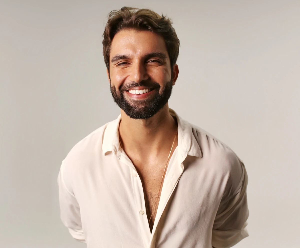 Ficou marcado por projetos de regravação: Silva Canta Marisa (2016) por Reprodução