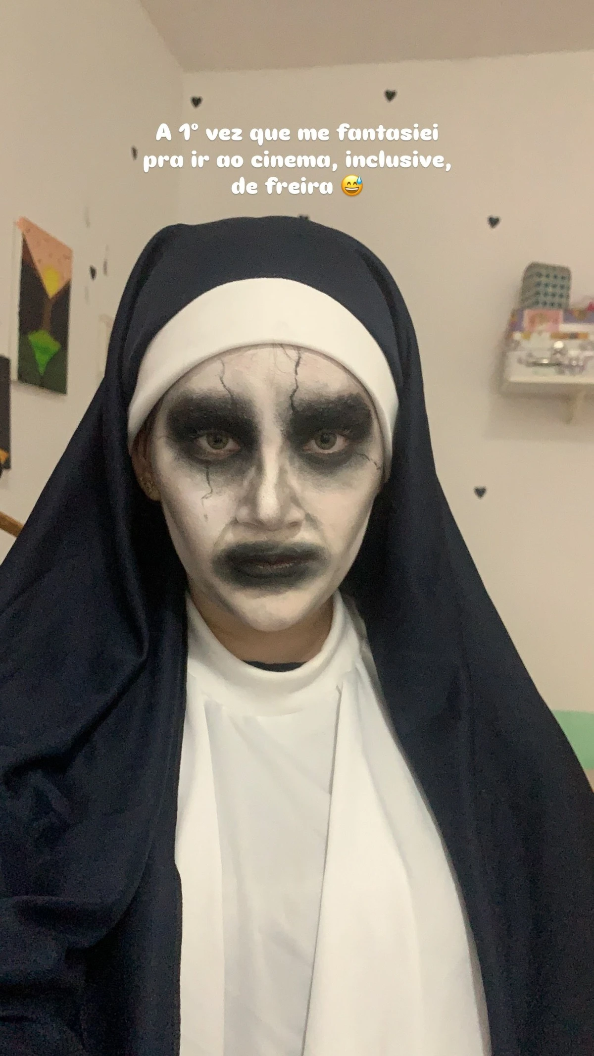 Maria Alice como Valak por Reprodução