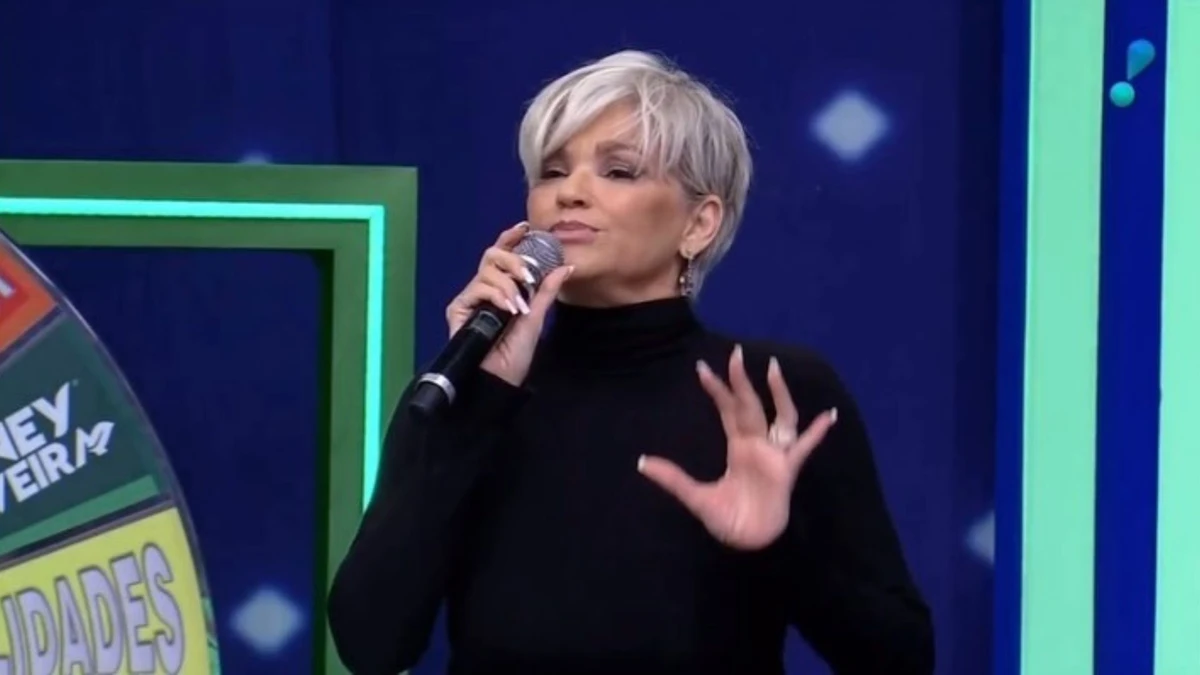 Andrea Nóbrega por Reprodução