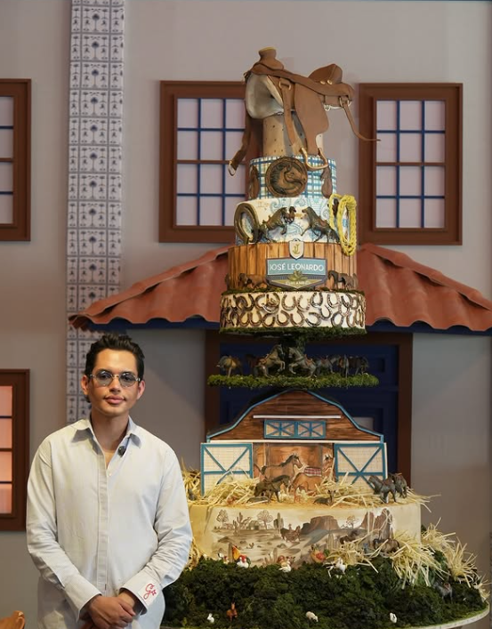 Bolo de aniver por Reprodução | Instagram