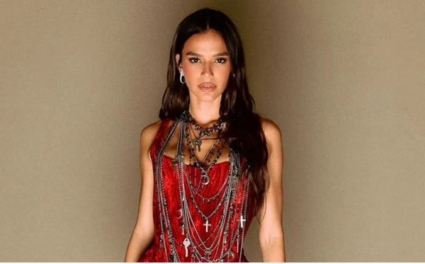 Bruna Marquezine