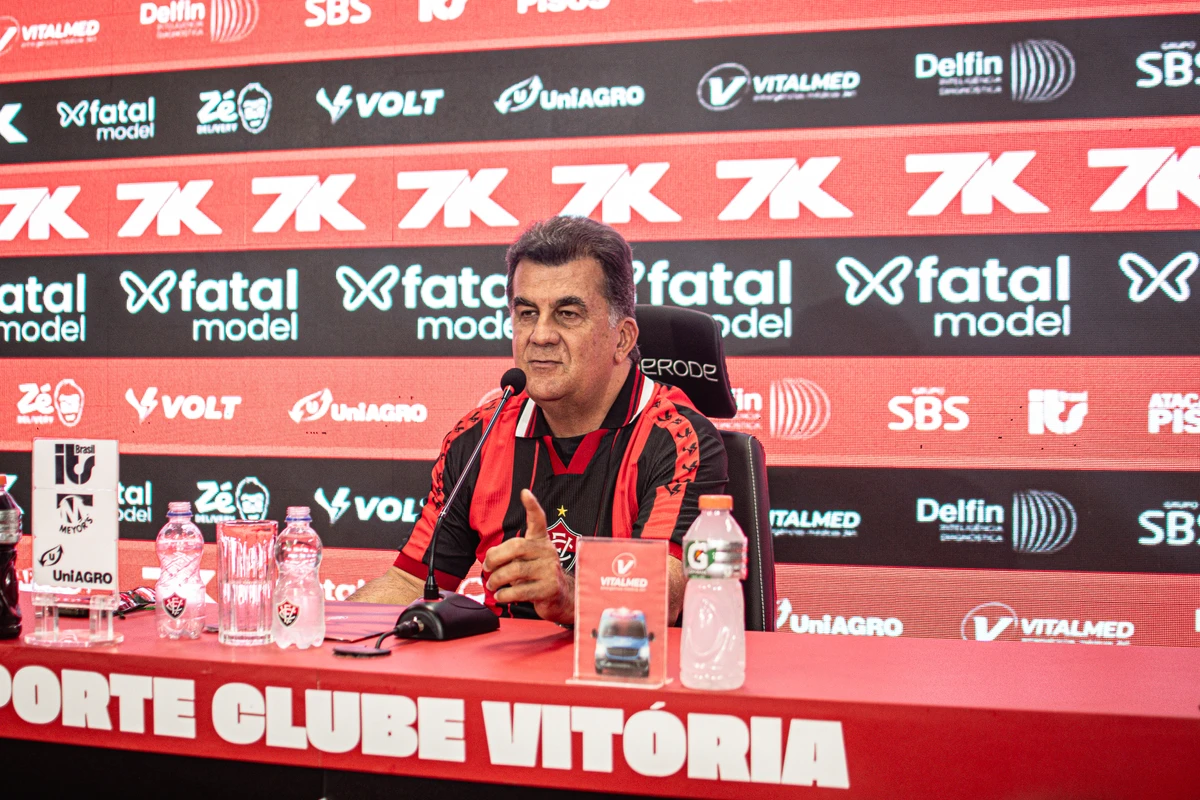 Fábio Mota em entrevista coletiva 